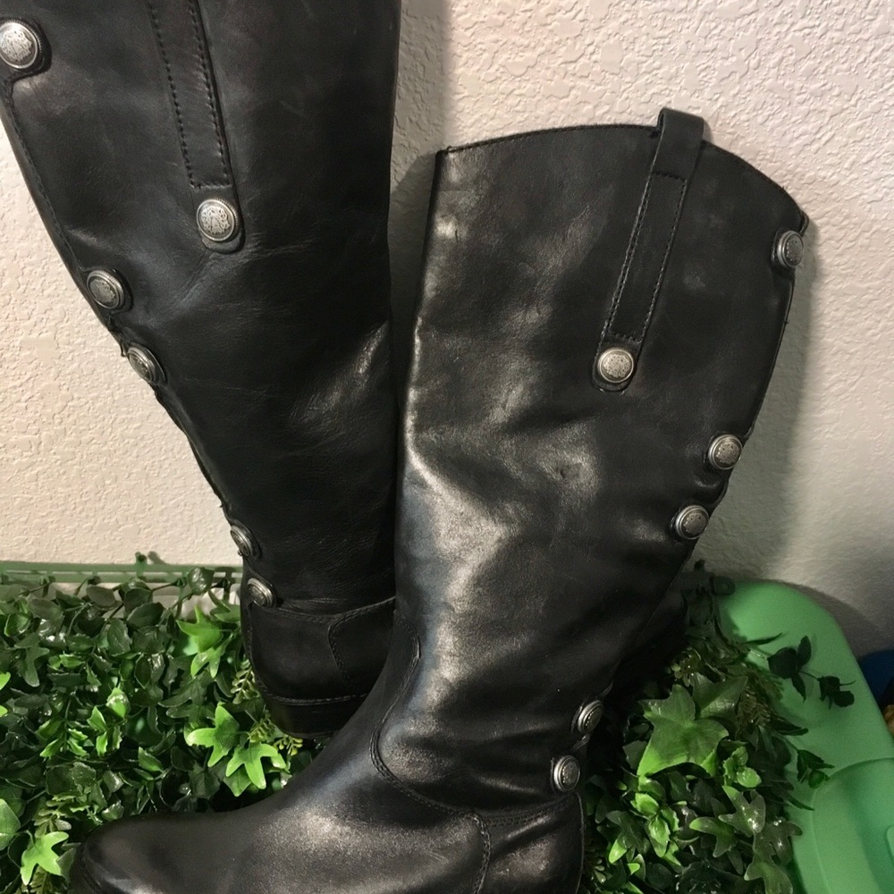 Arturo Chiang Black Leather Boots - Picture 4 of 10